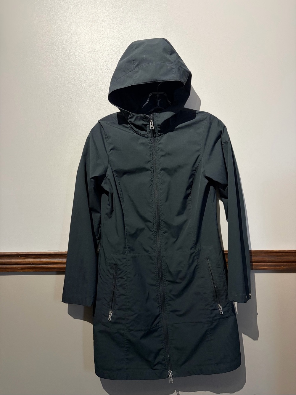 Columbia Women's Hooded Trench Coat - black